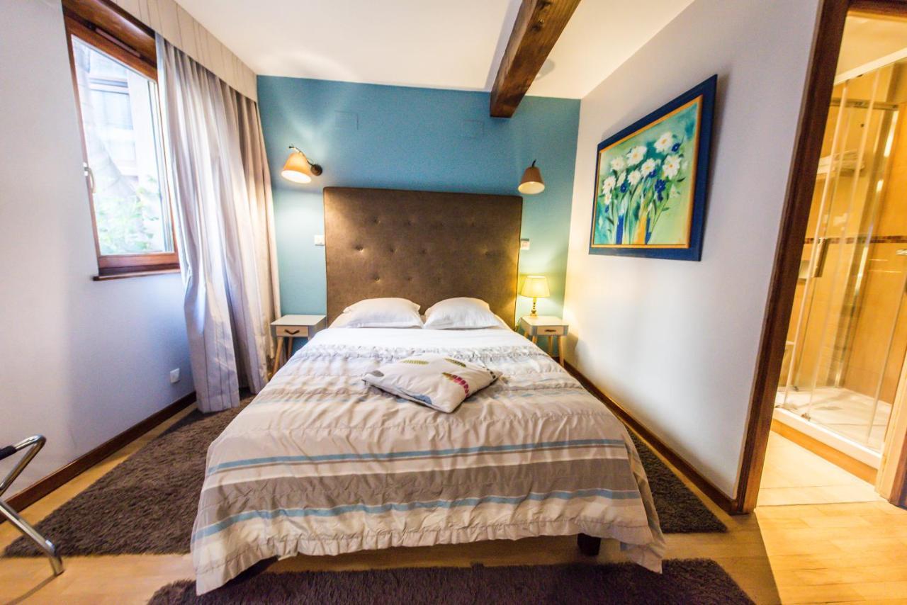 Hotel Au Lion Ribeauville  Ngoại thất bức ảnh