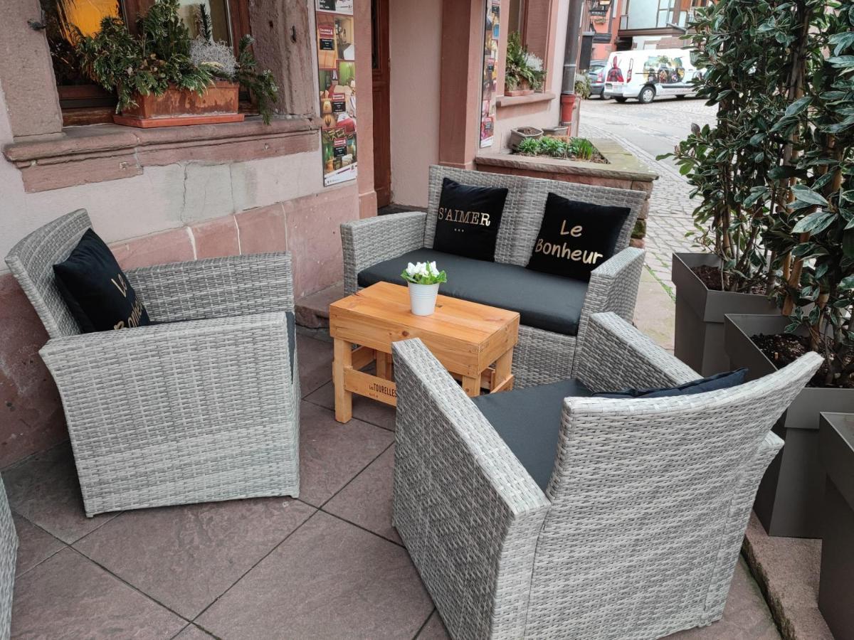 Hotel Au Lion Ribeauville  Ngoại thất bức ảnh