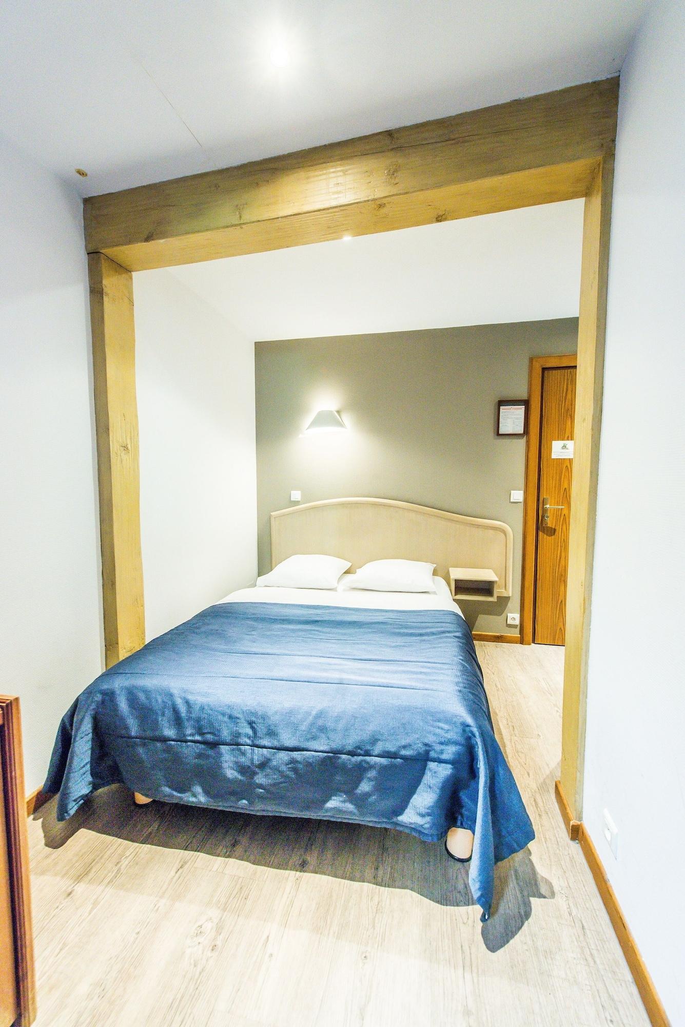 Hotel Au Lion Ribeauville  Ngoại thất bức ảnh