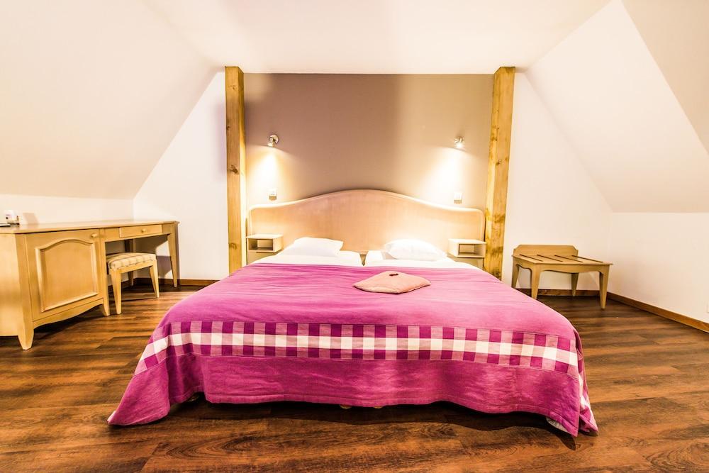 Hotel Au Lion Ribeauville  Ngoại thất bức ảnh